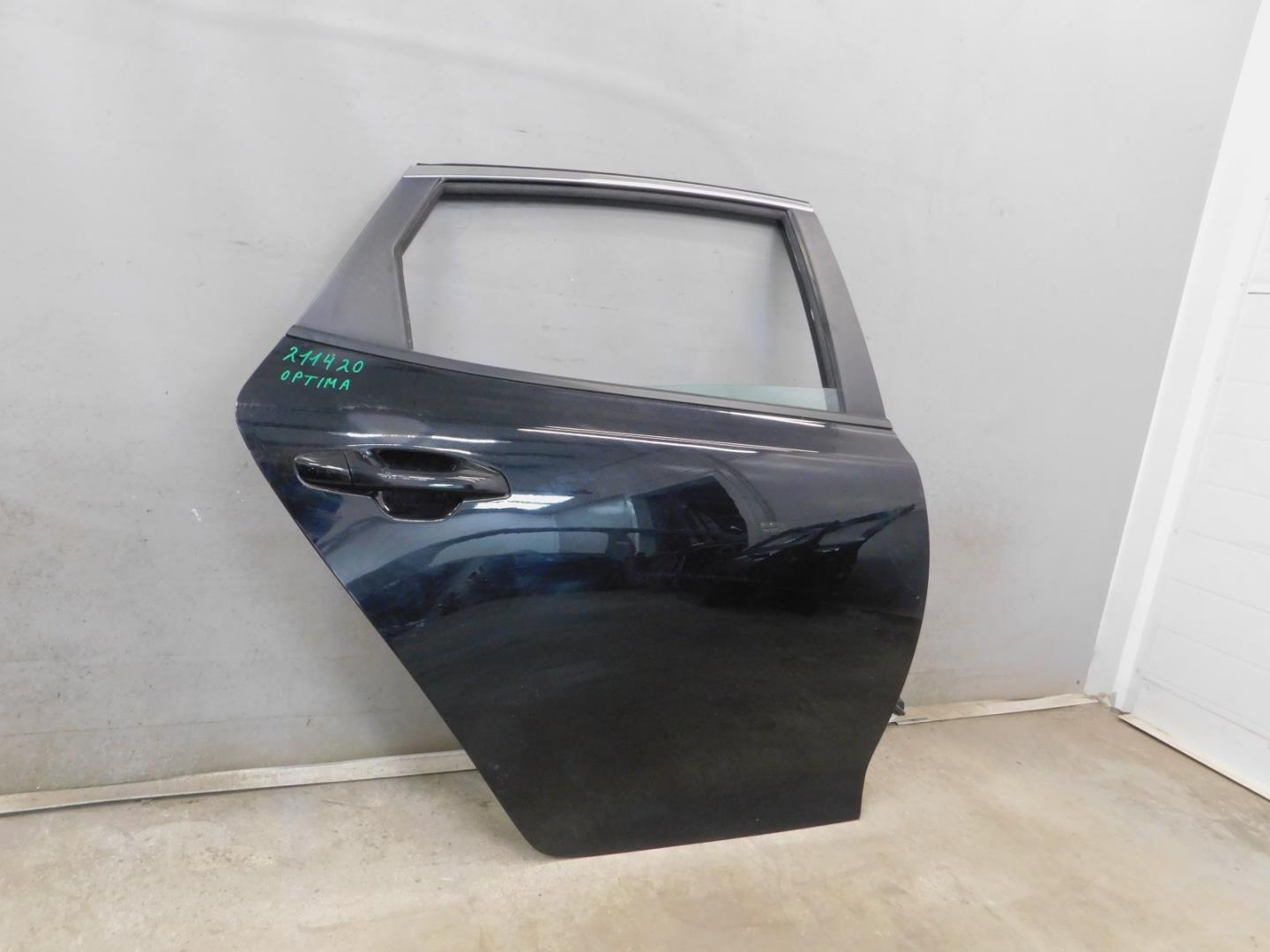 Дверь задняя правая