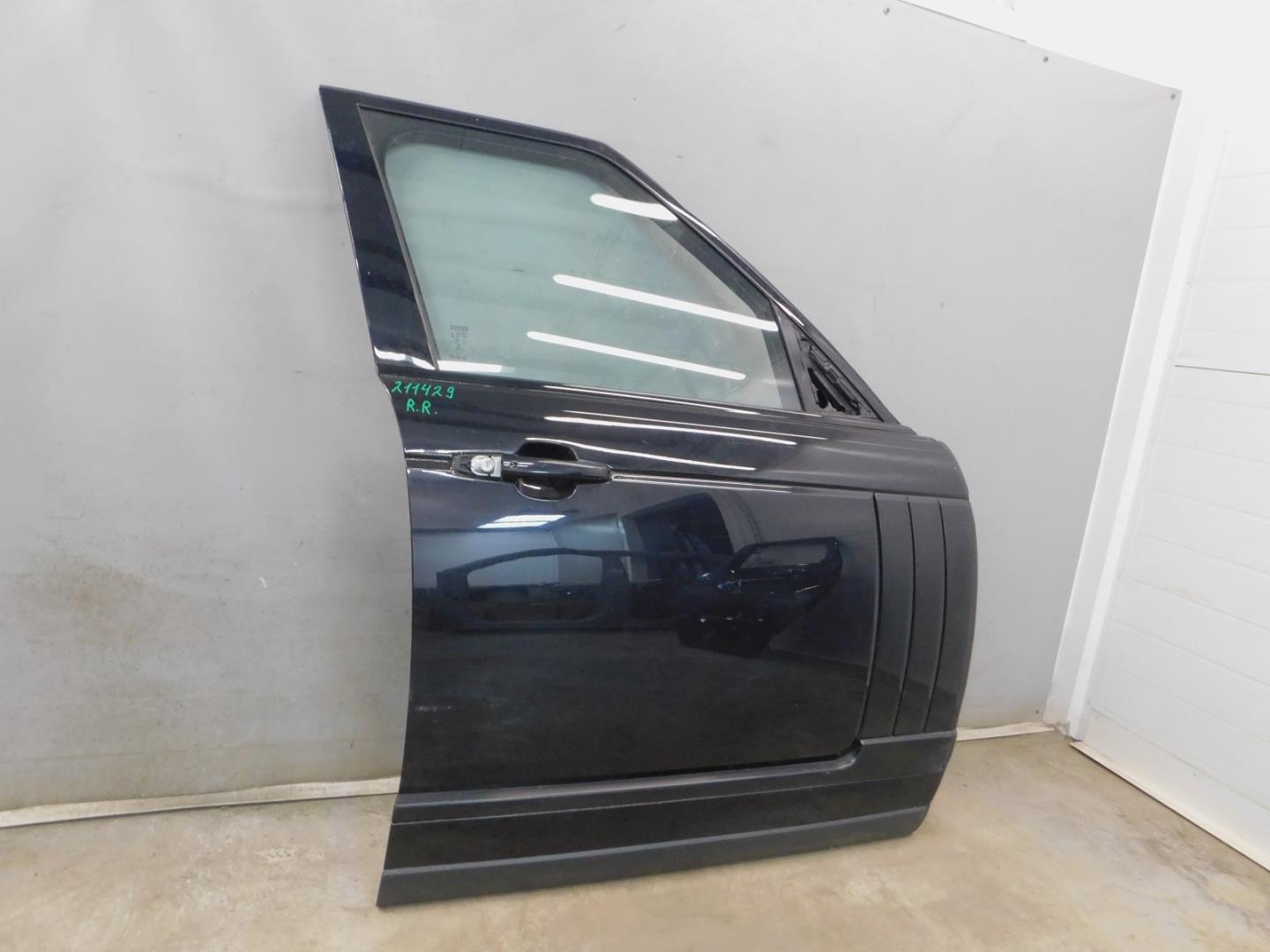 Дверь передняя правая