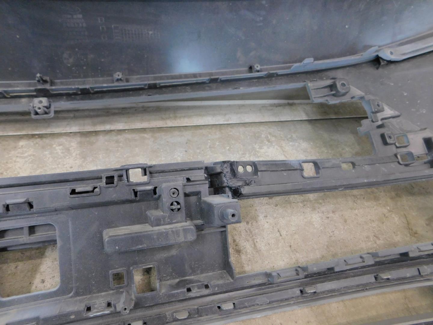 Бампер передний