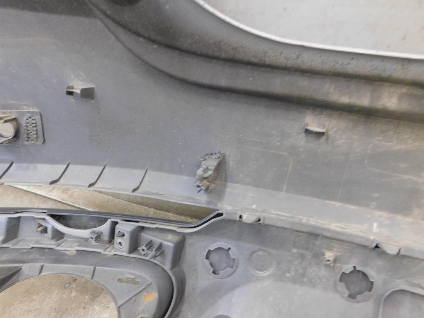 Бампер задний