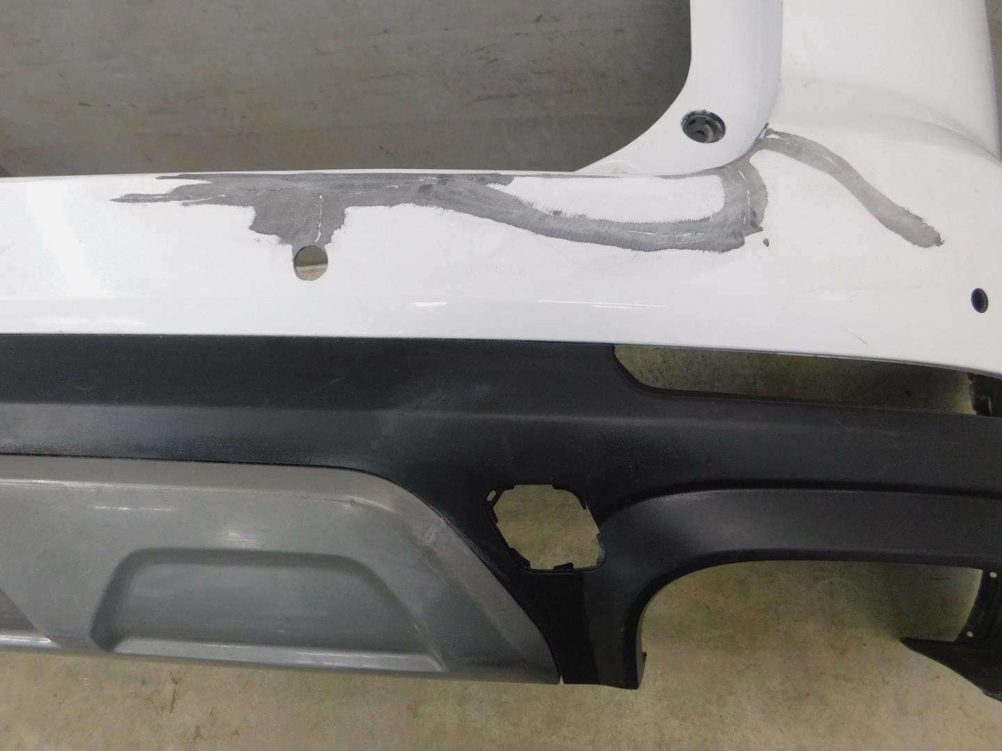 Бампер задний