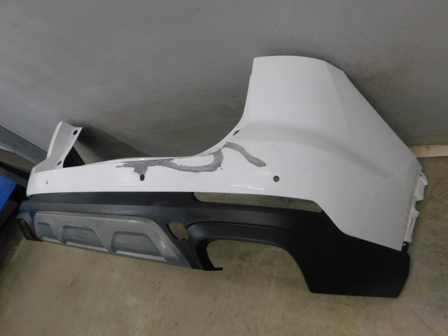 Бампер задний