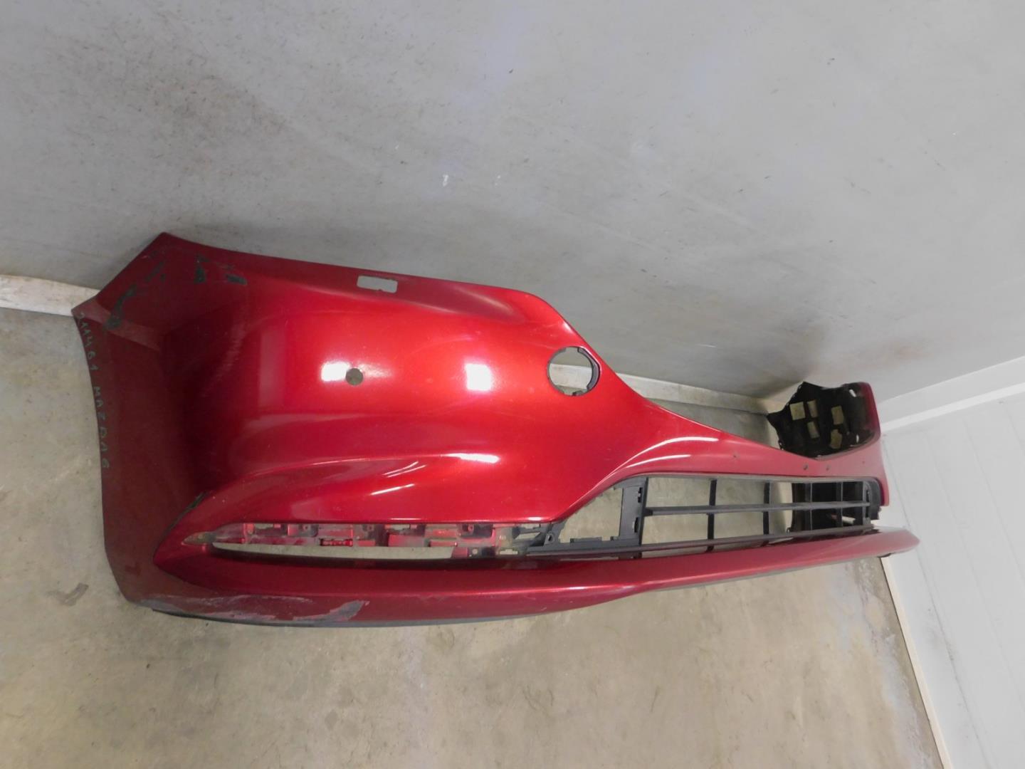 Бампер передний