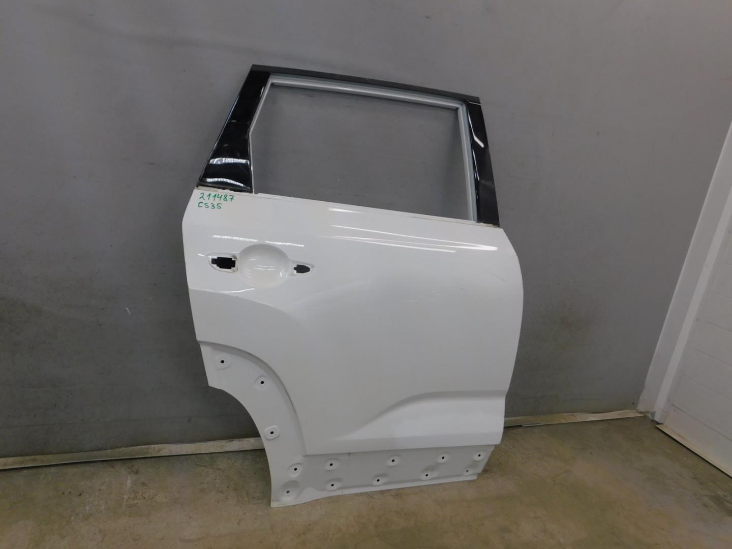 Дверь задняя правая