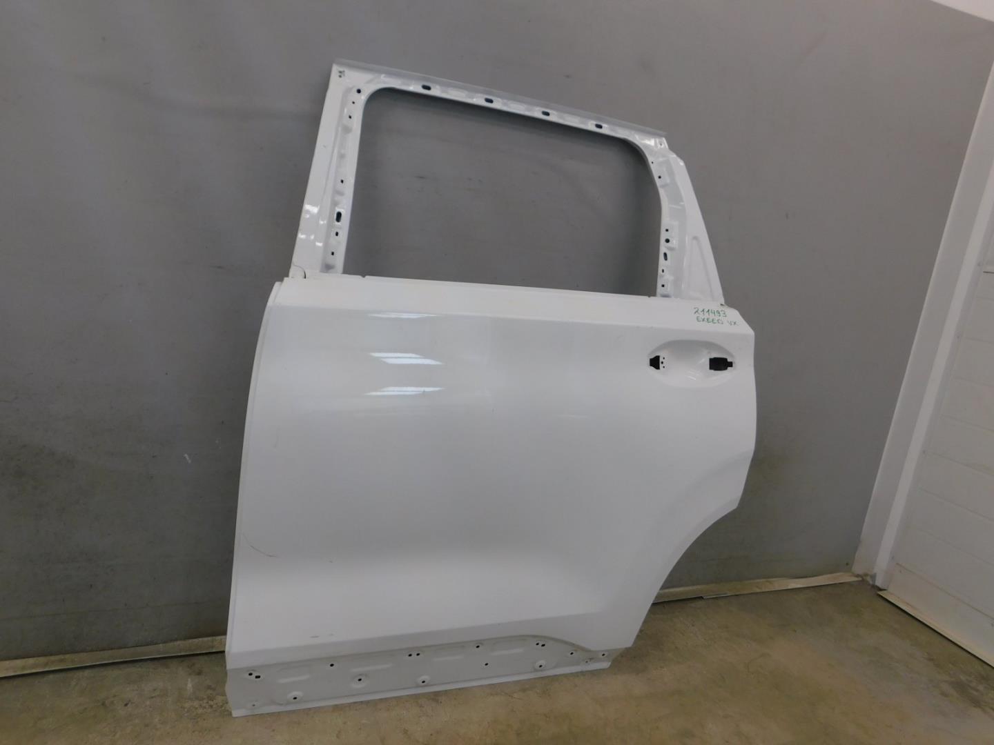 Дверь задняя левая