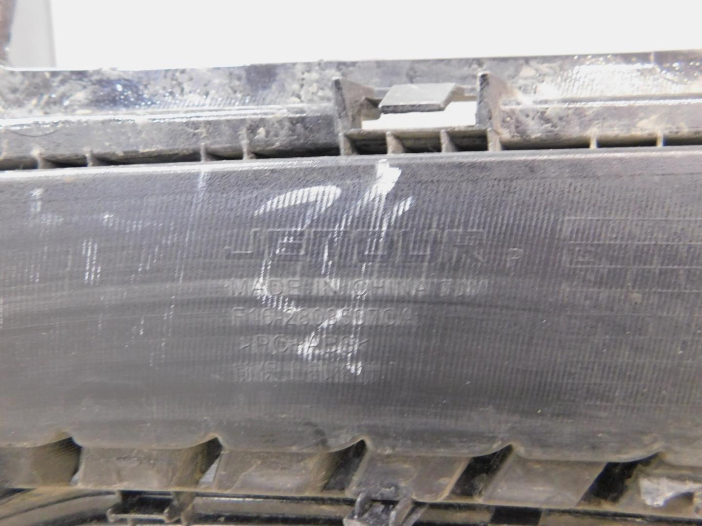 Решетка радиатора