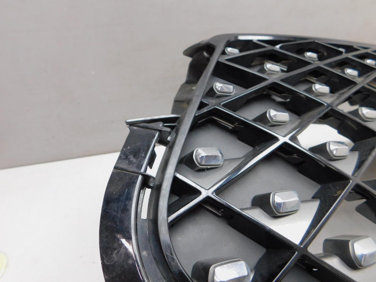 Решетка радиатора