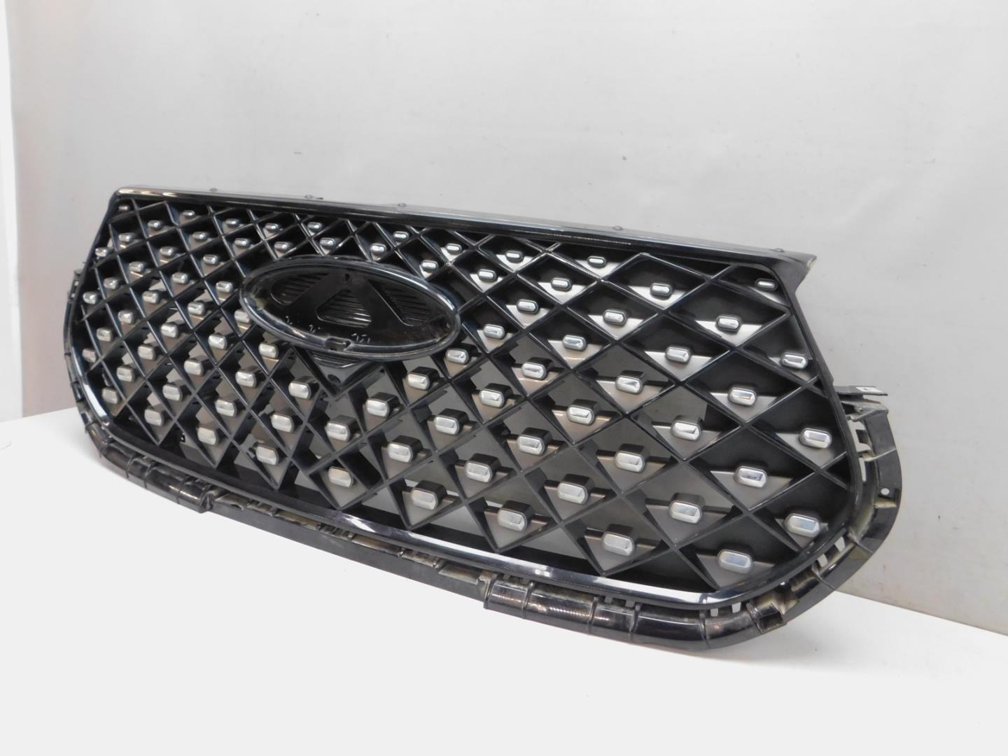 Решетка радиатора