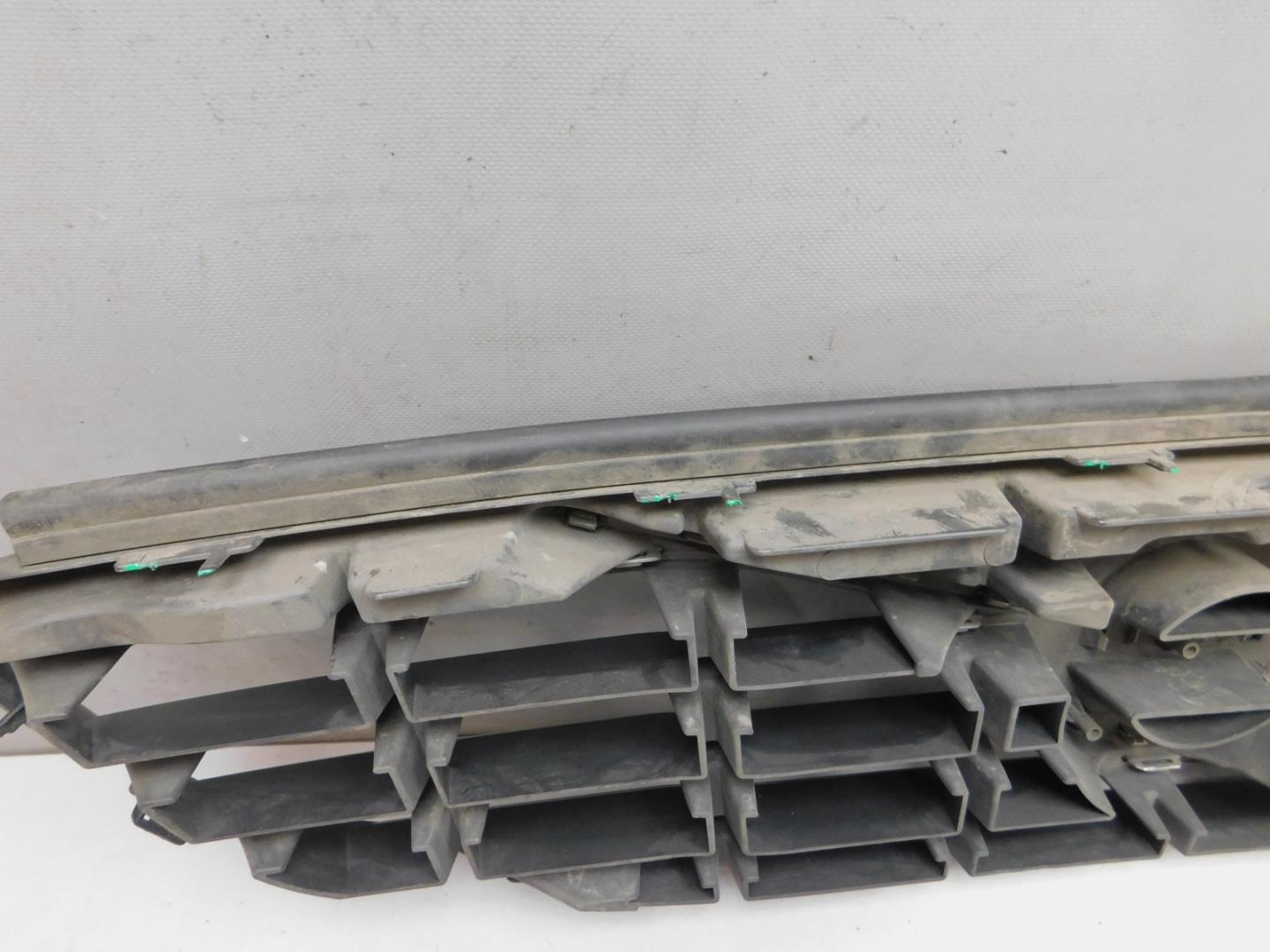 Решетка радиатора