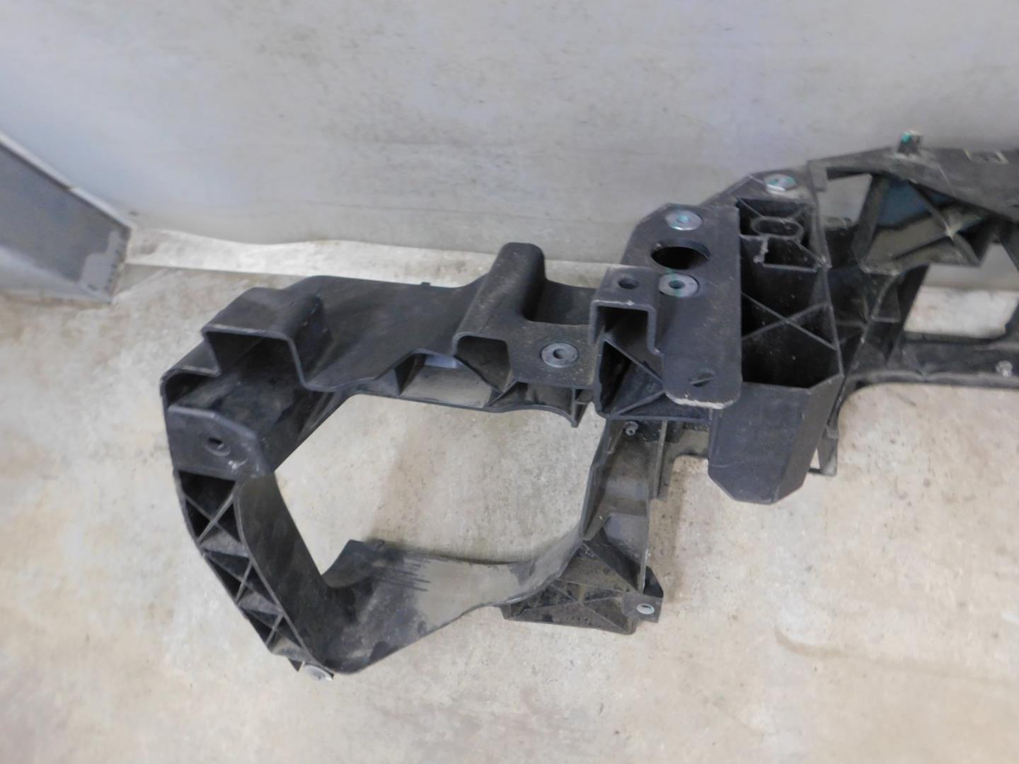 Панель передняя (телевизор)