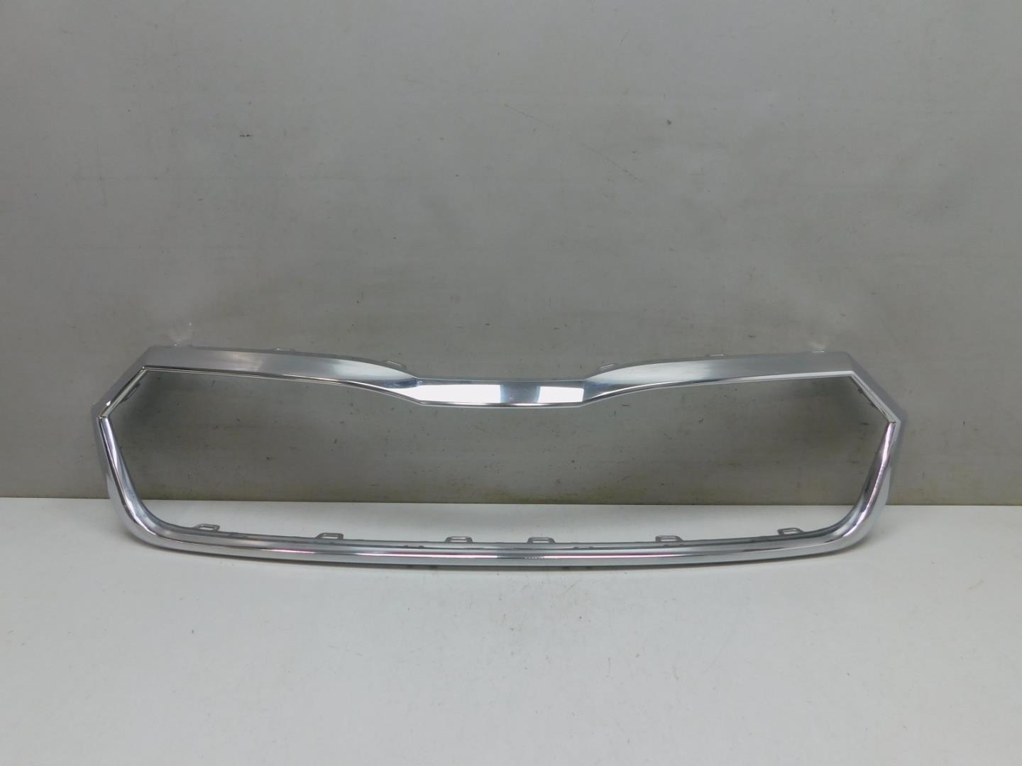 Накладка на решетку радиатора