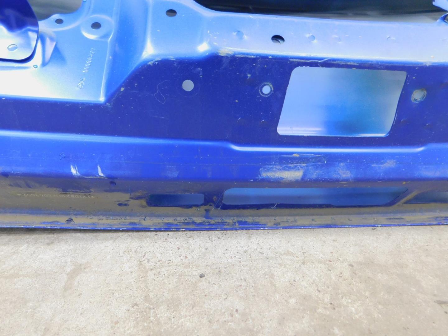 Дверь багажника