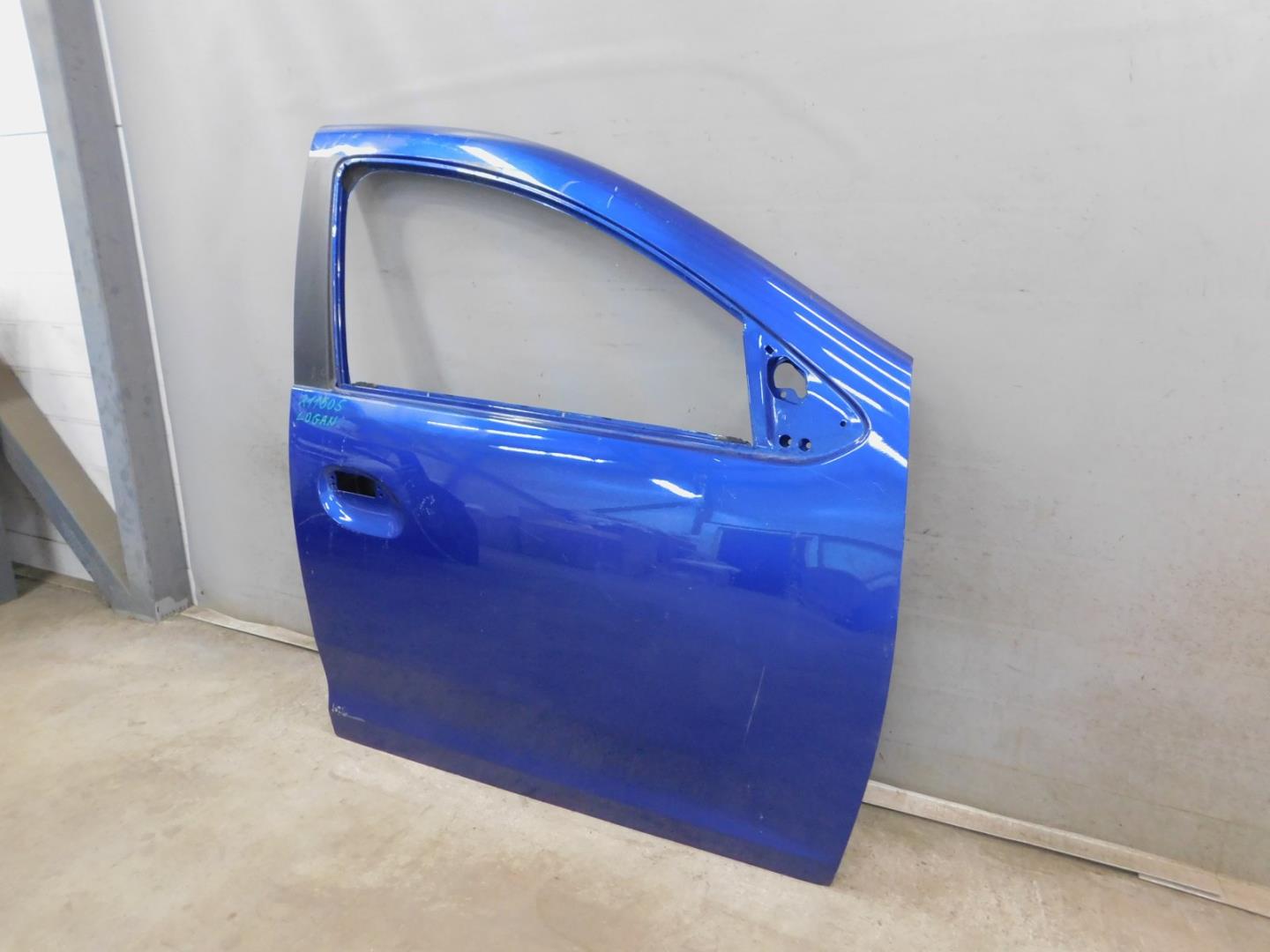 Дверь передняя правая