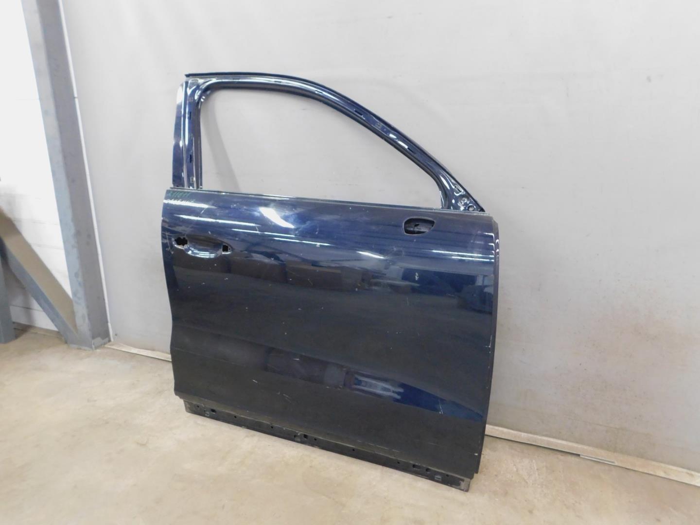 Дверь передняя правая