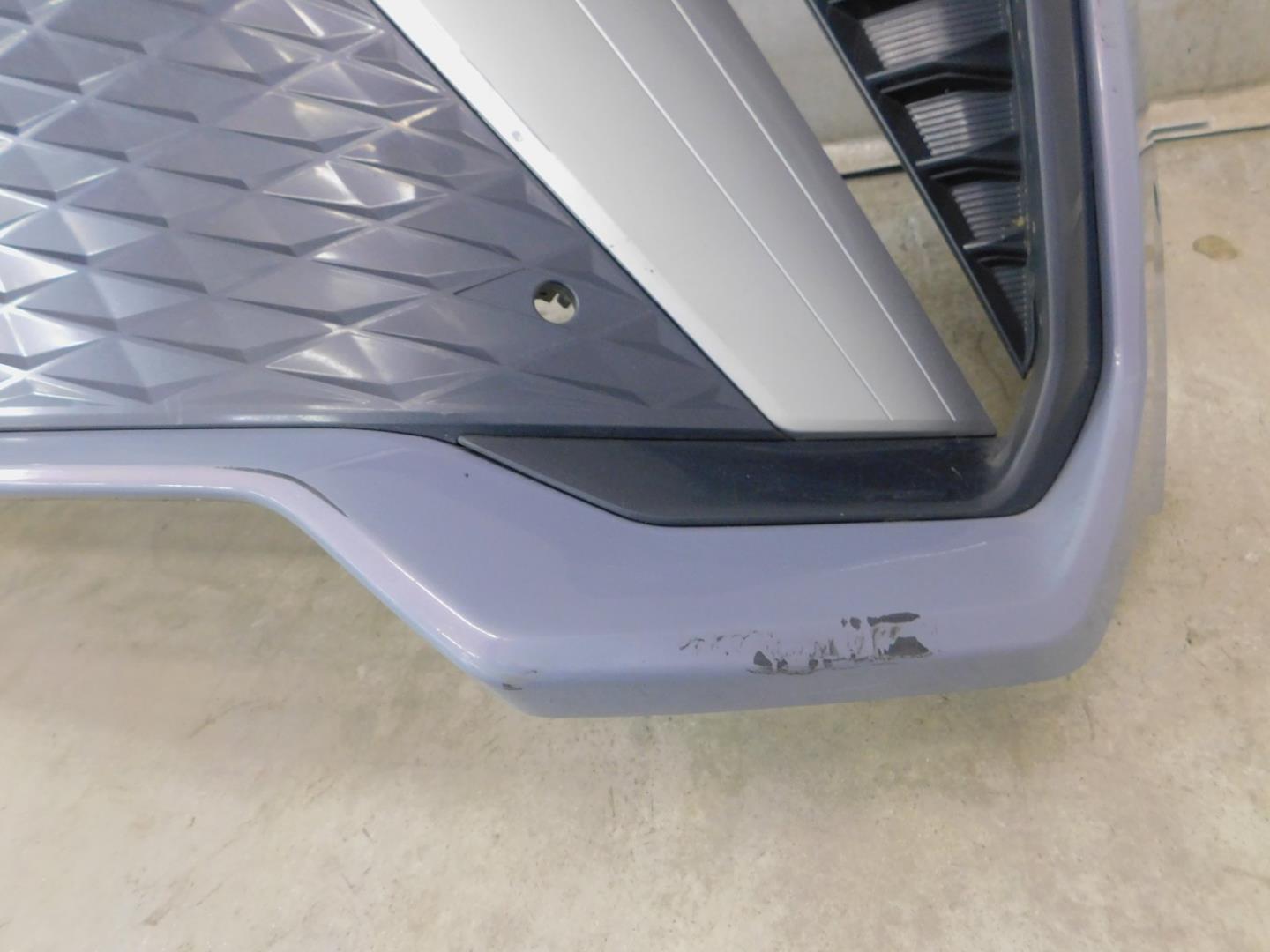 Бампер передний