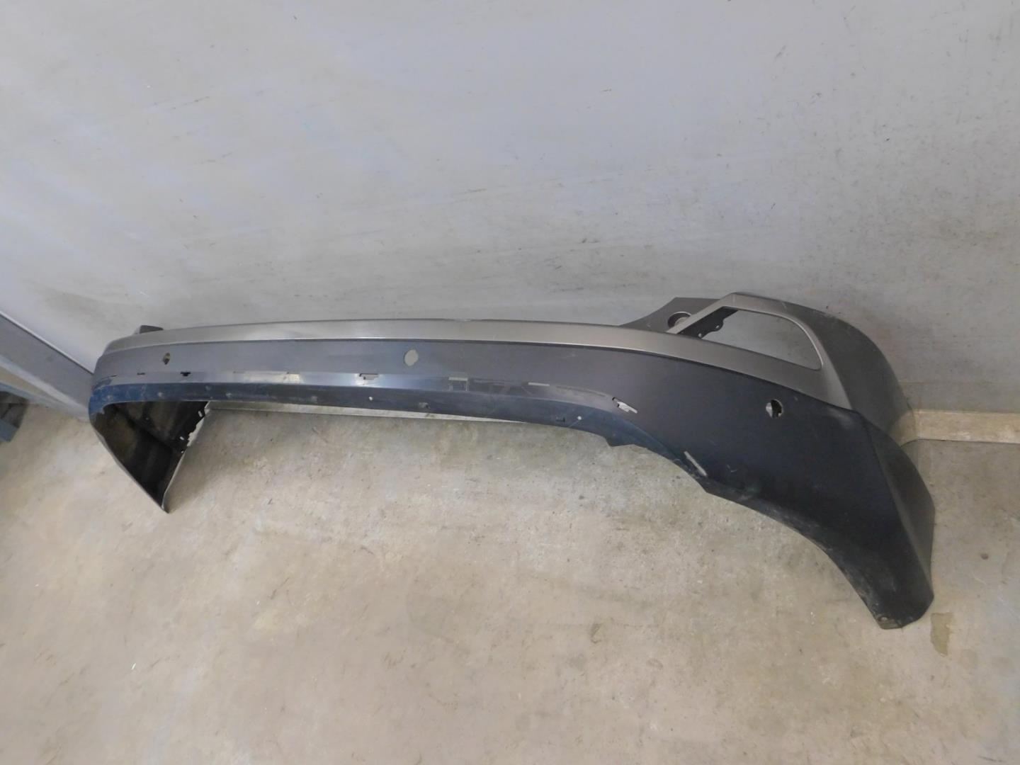 Бампер задний