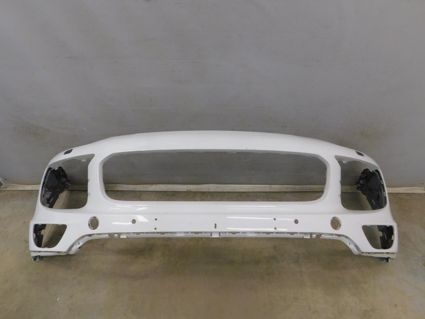 Бампер передний