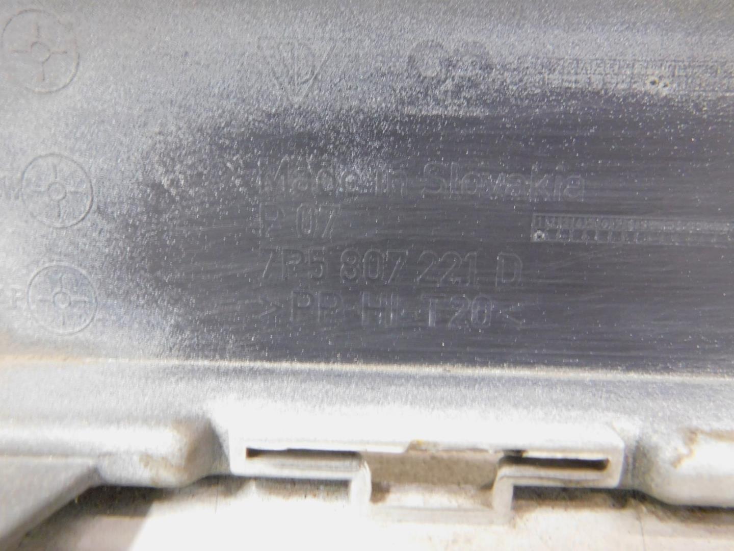 Бампер передний