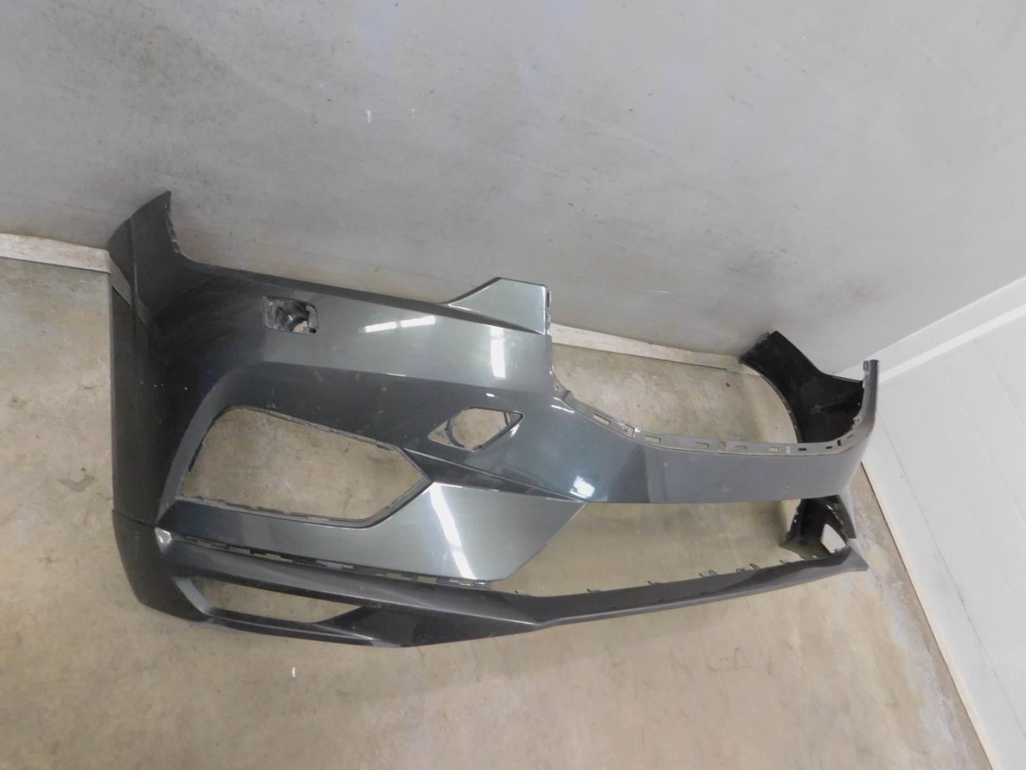 Бампер передний