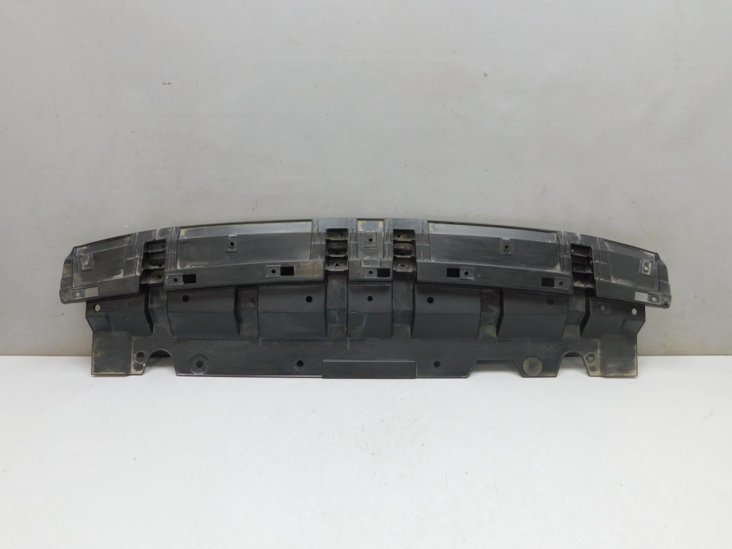 Накладка на решетку радиатора