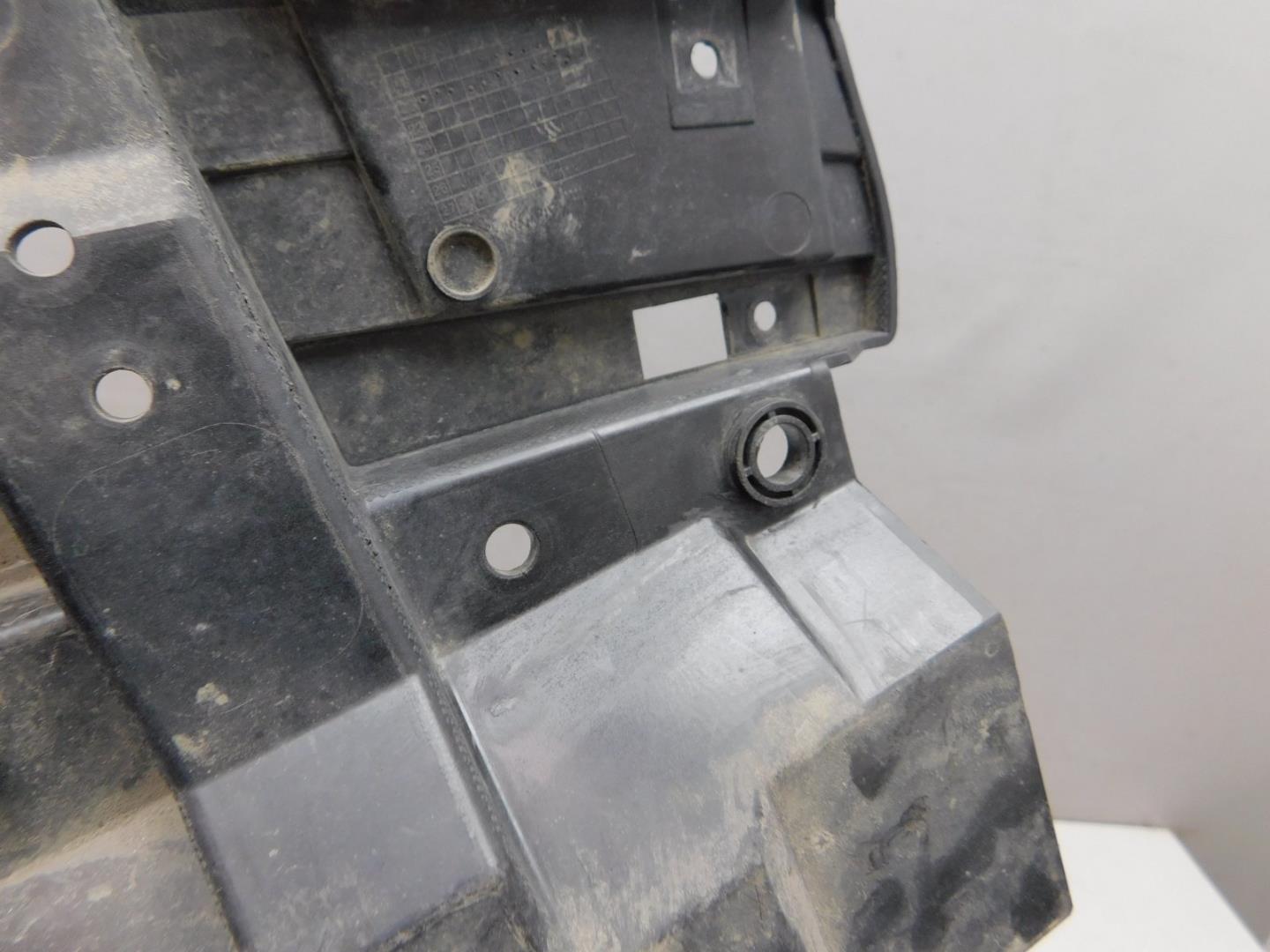 Накладка на решетку радиатора