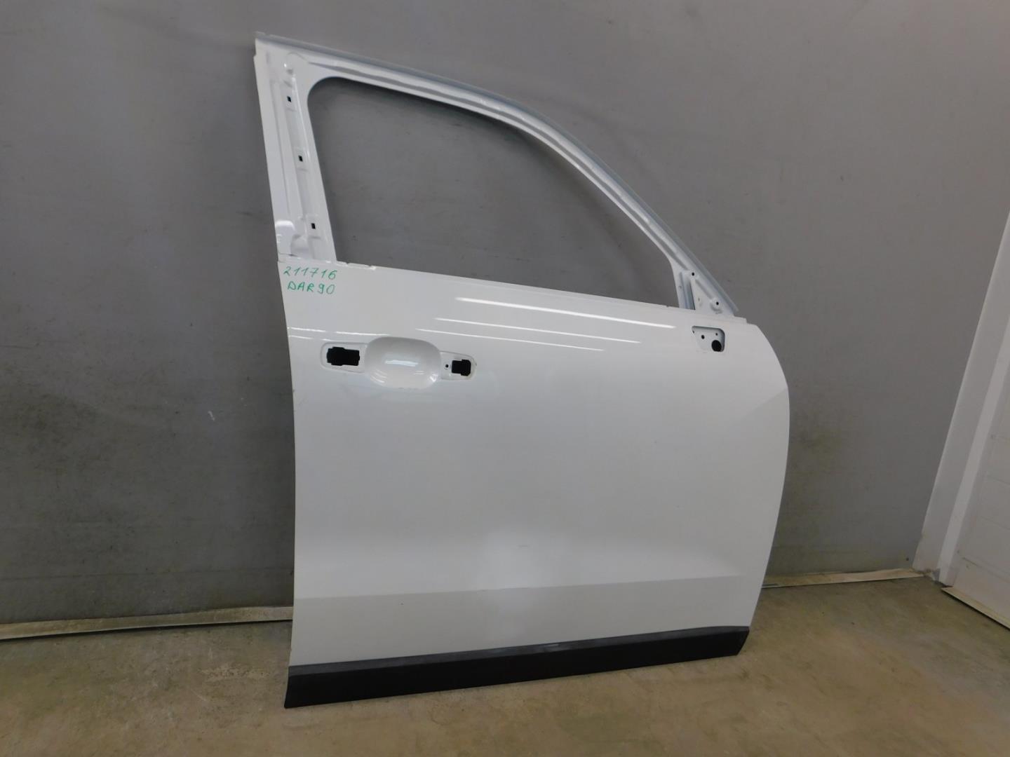 Дверь передняя правая