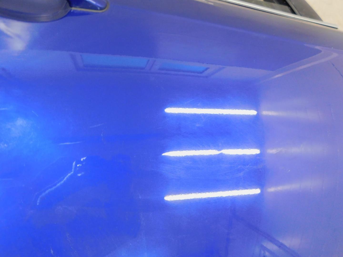 Дверь задняя правая