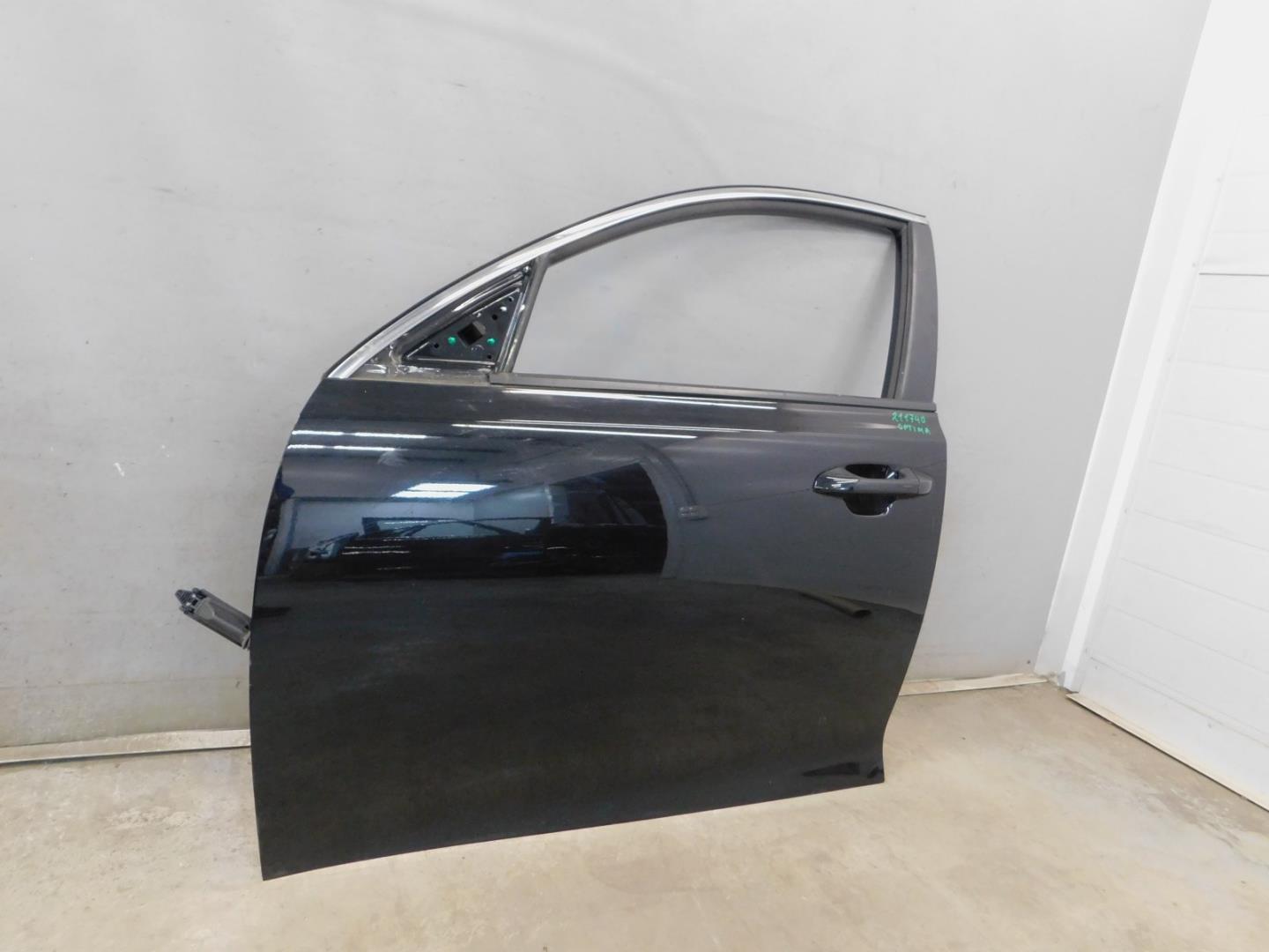 Дверь передняя левая