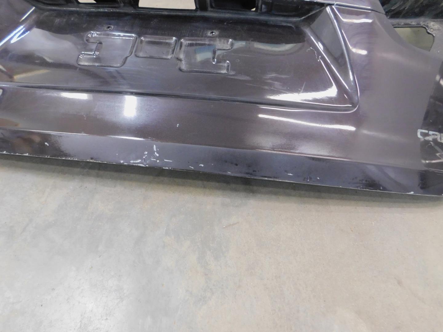 Дверь багажника