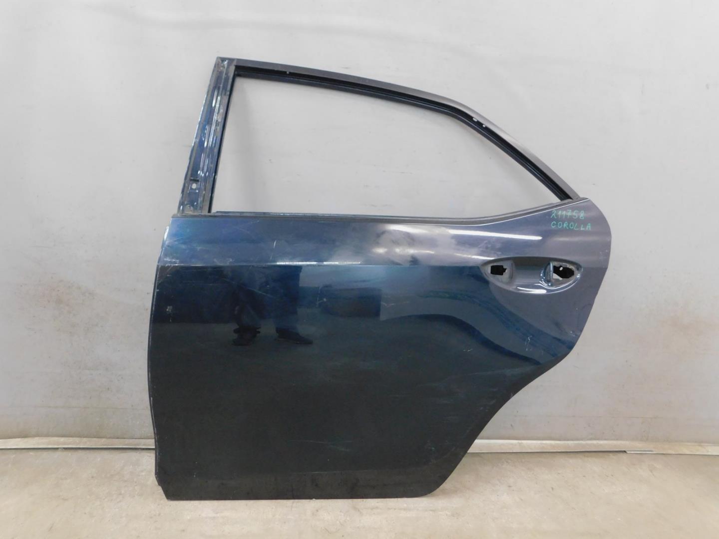 Дверь задняя левая