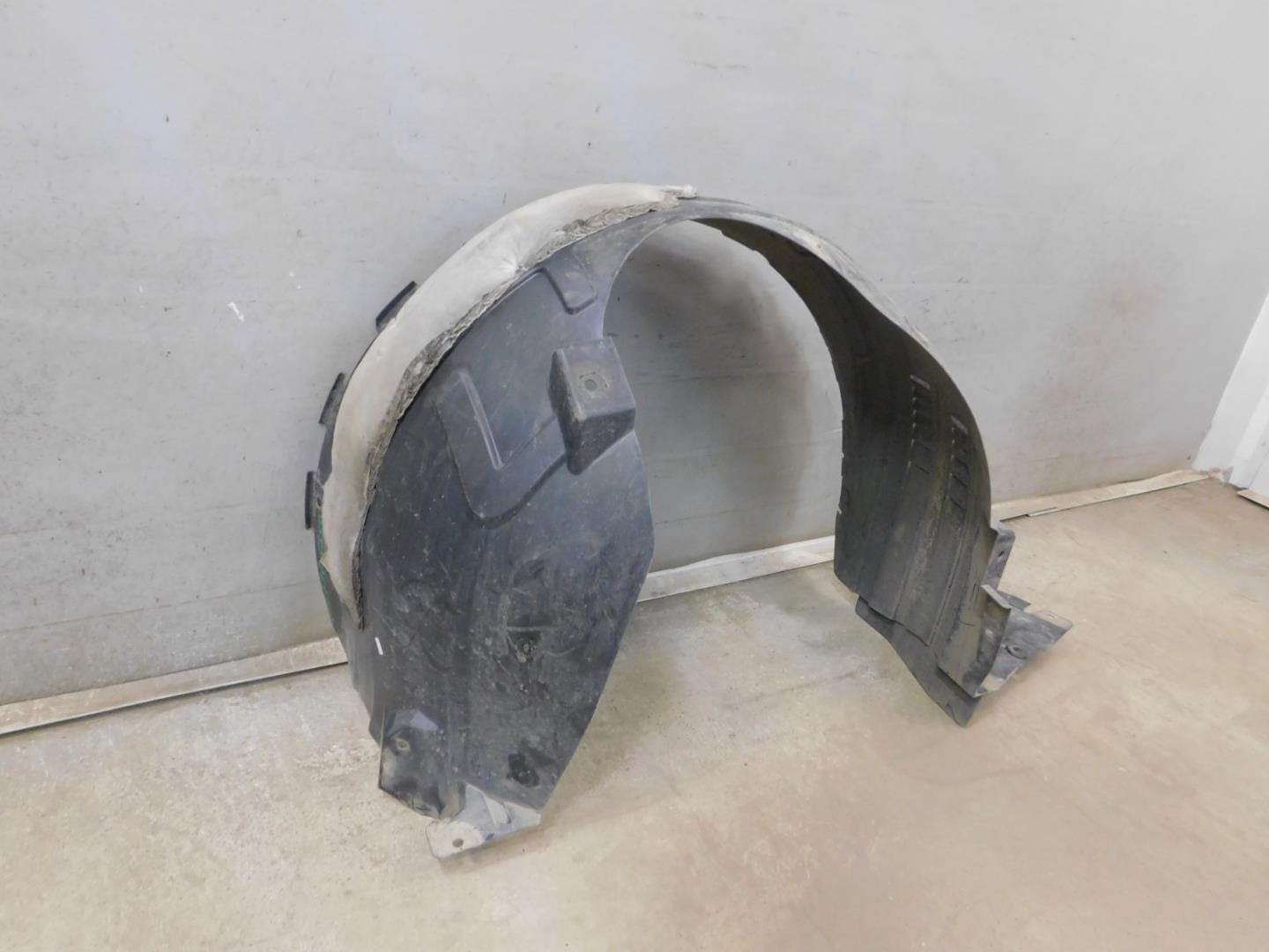 Локер передний левый