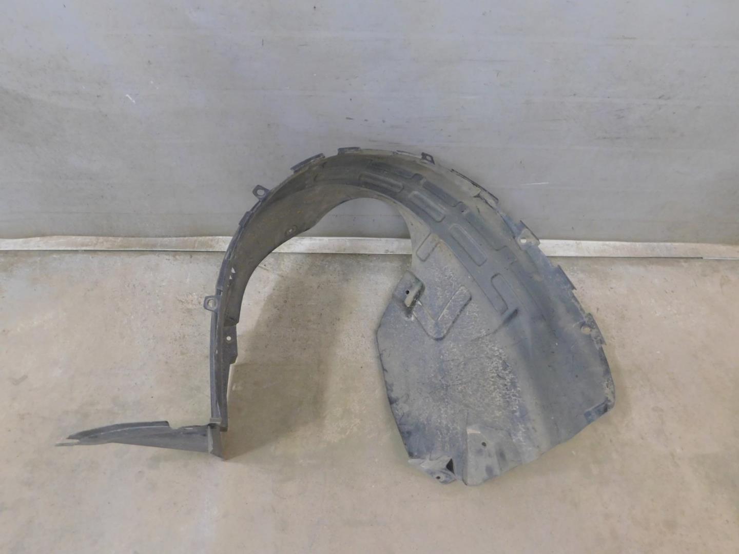 Локер передний левый