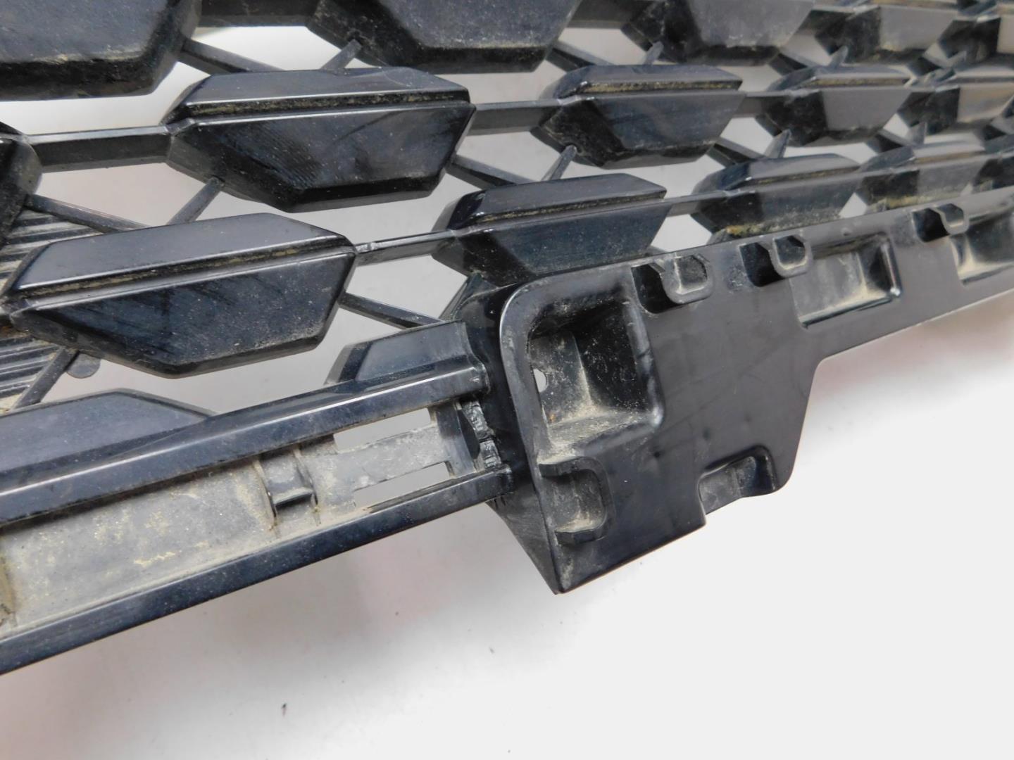 Решетка радиатора