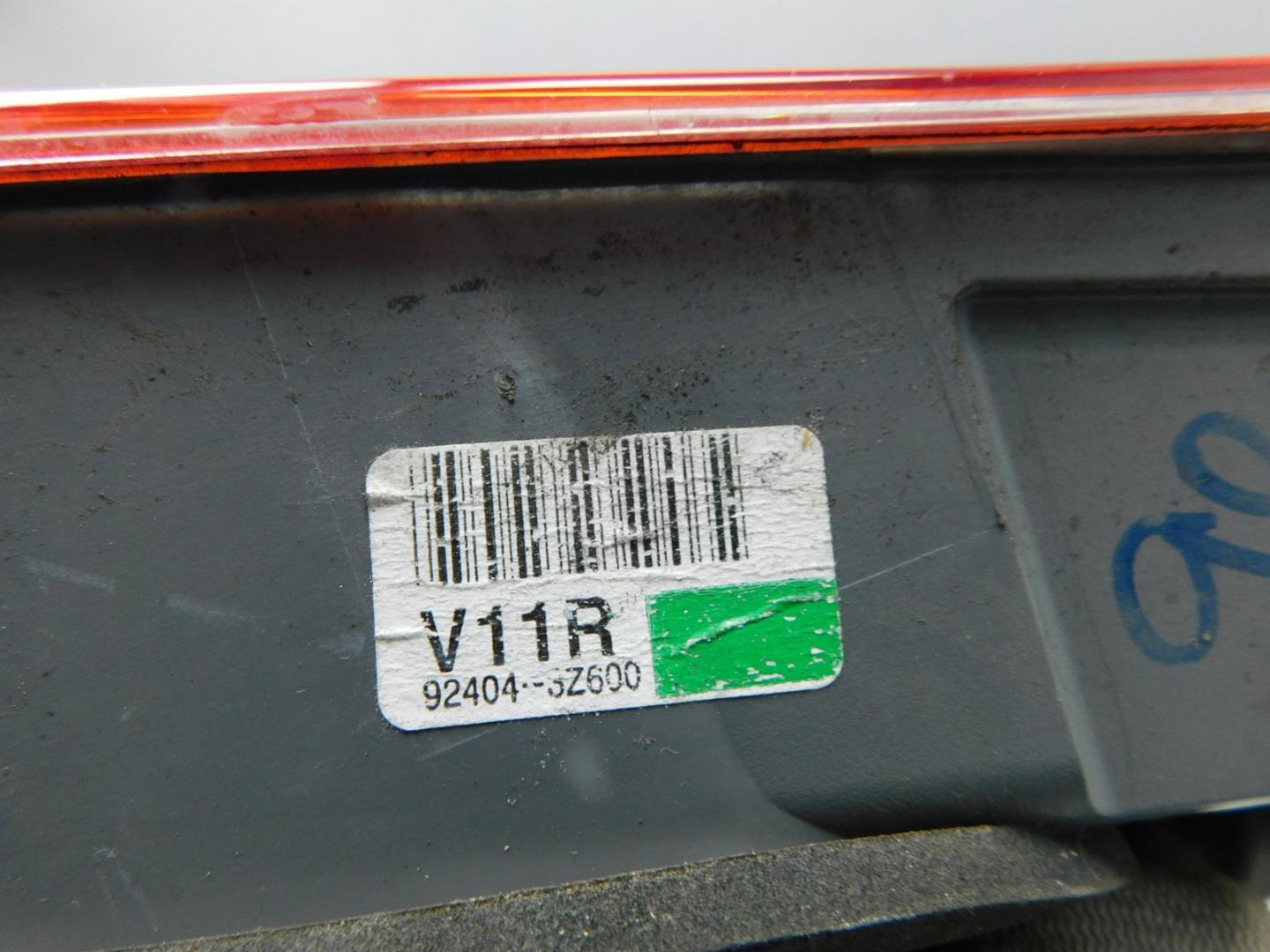 Фонарь задний внутренний правый