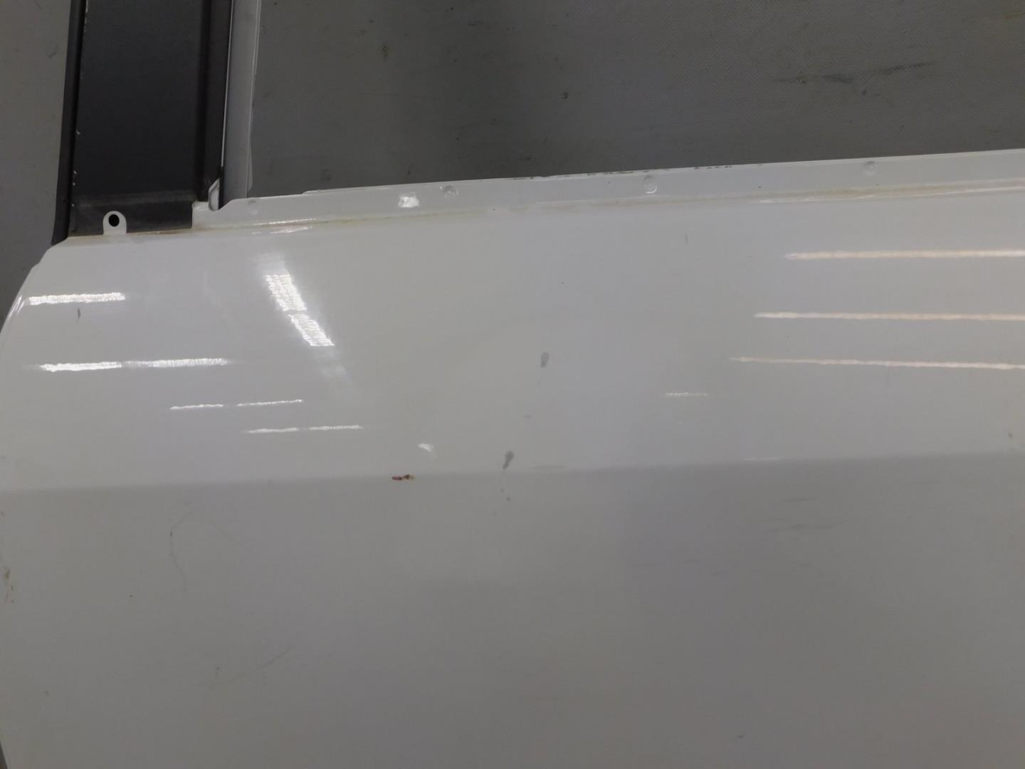 Дверь задняя левая