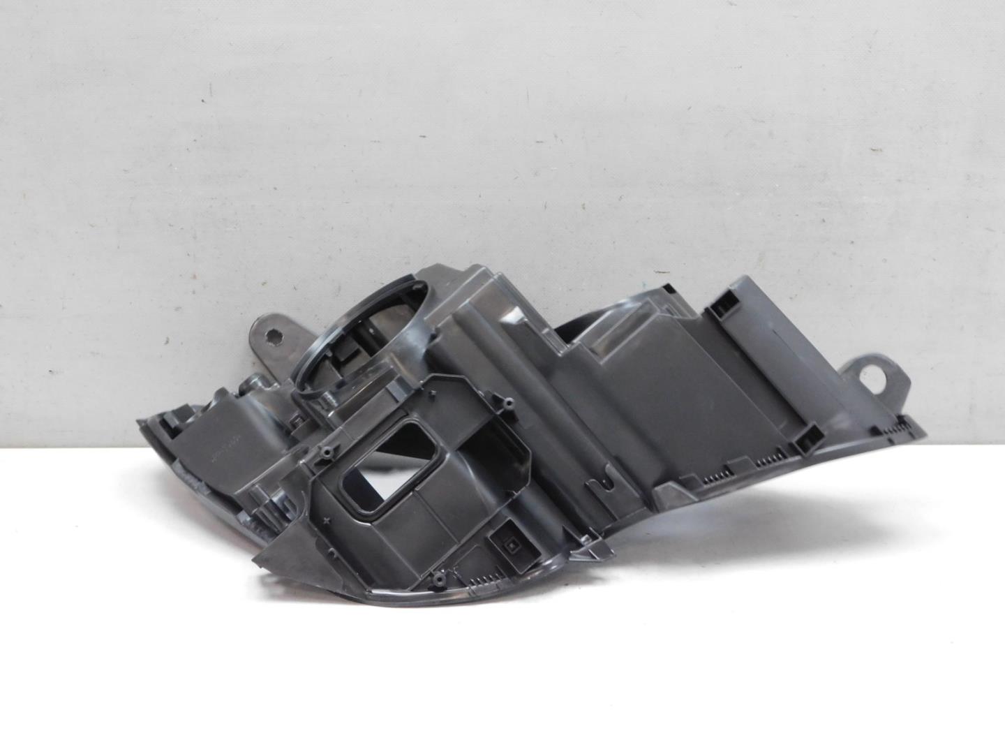 Корпус фары левой