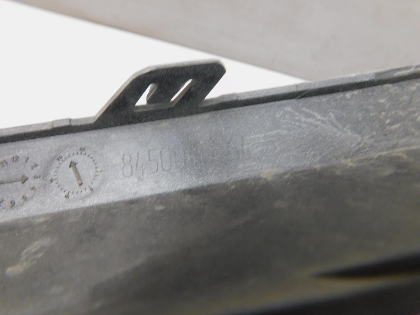 Накладка переднего бампера