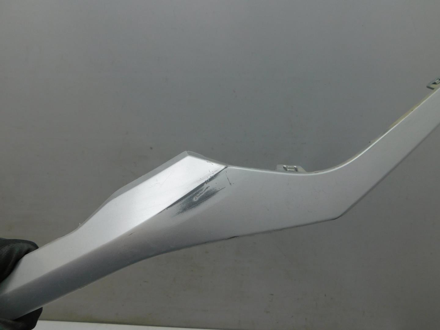 Накладка переднего бампера