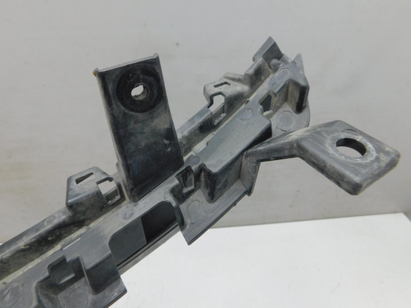 Накладка на решетку радиатора