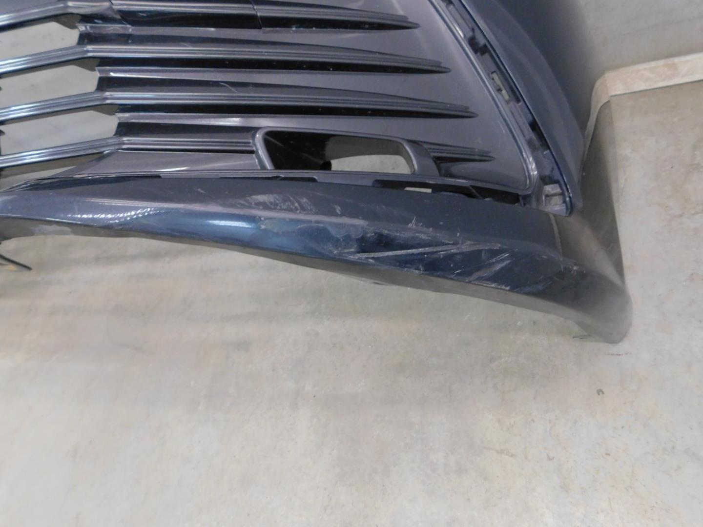 Бампер передний