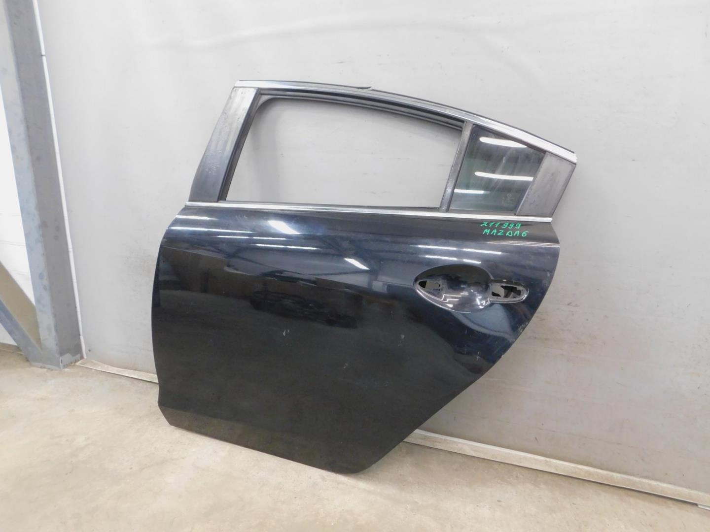 Дверь задняя левая