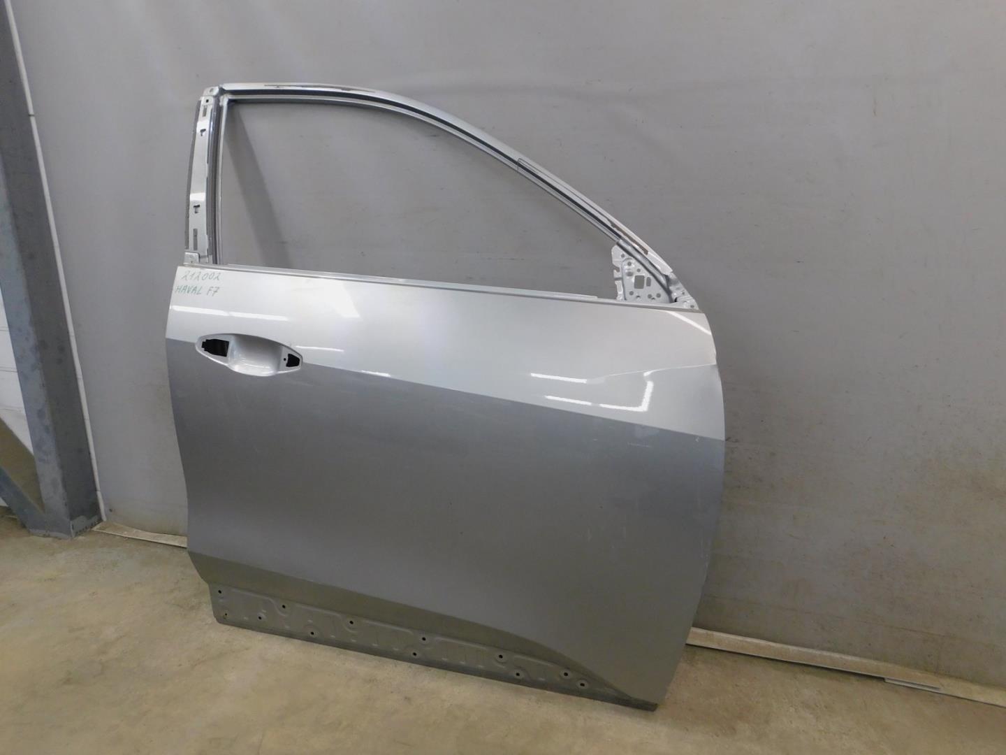 Дверь передняя правая