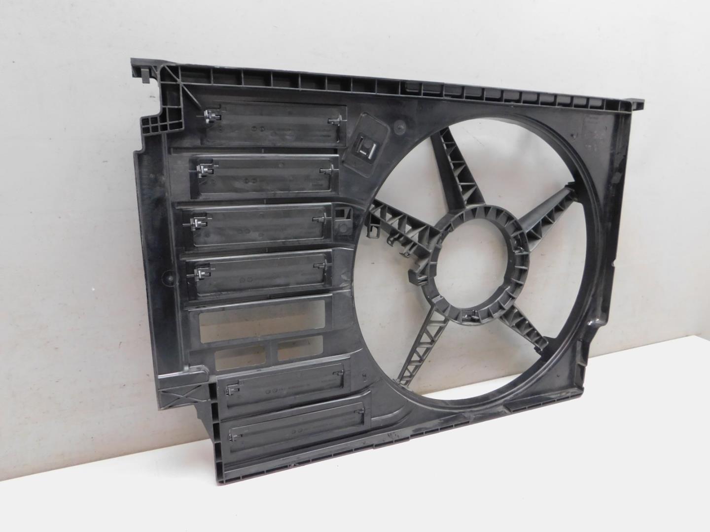 Диффузор вентилятора