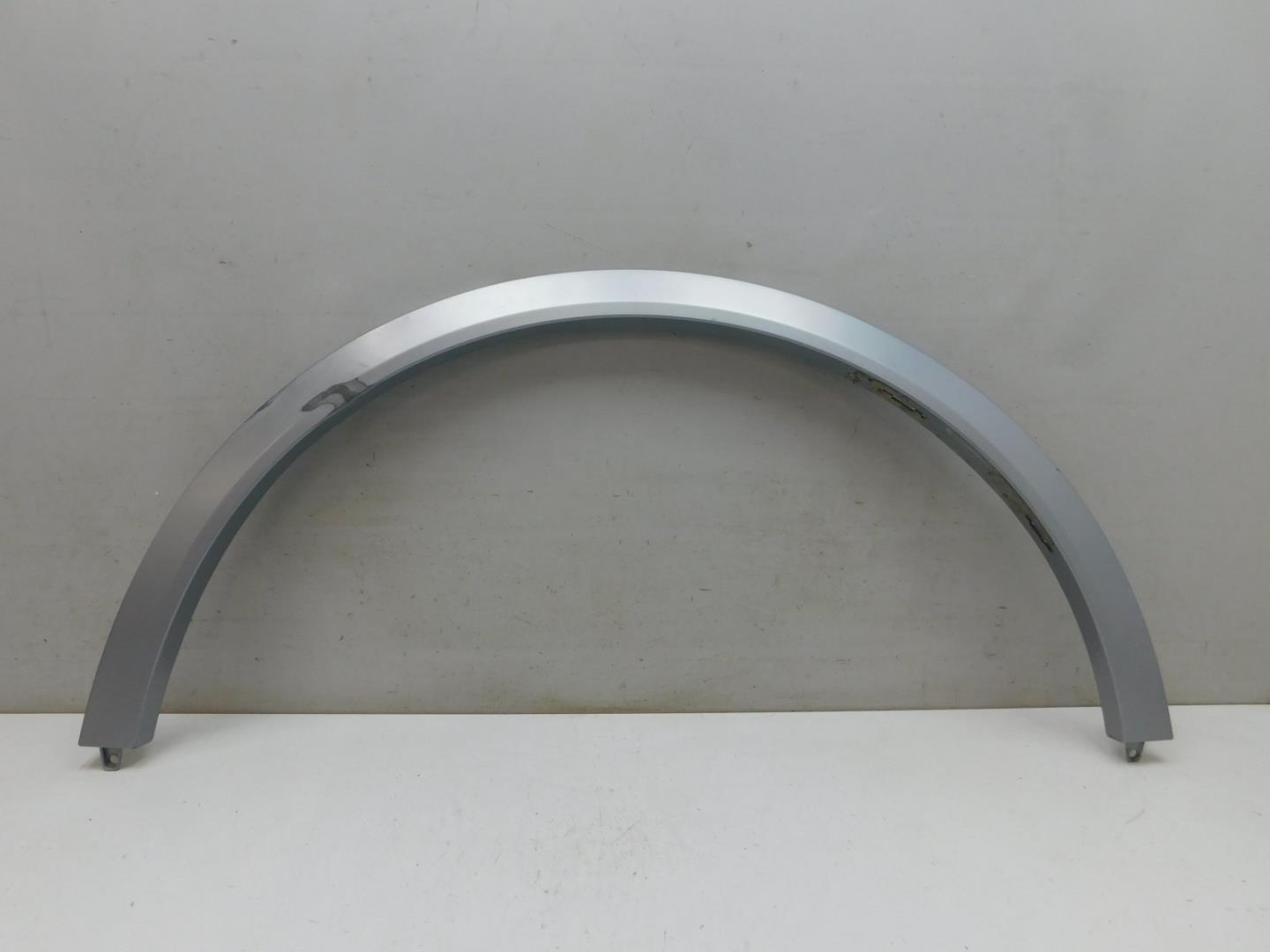 Накладка заднего крыла левого