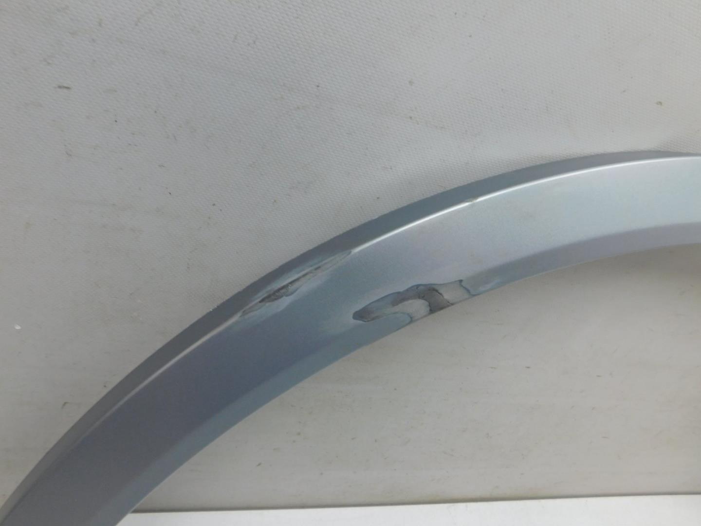 Накладка заднего крыла левого