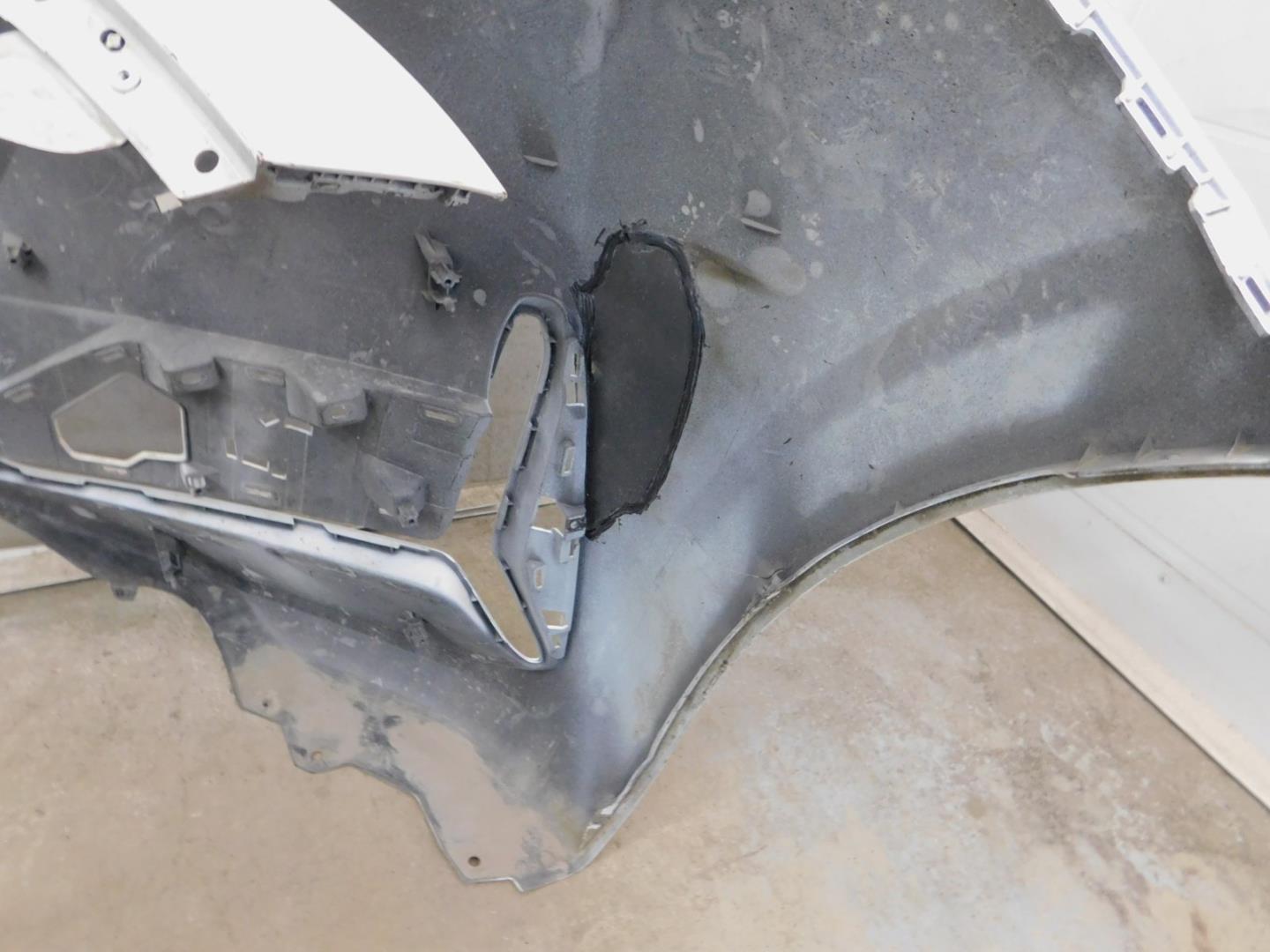 Бампер передний