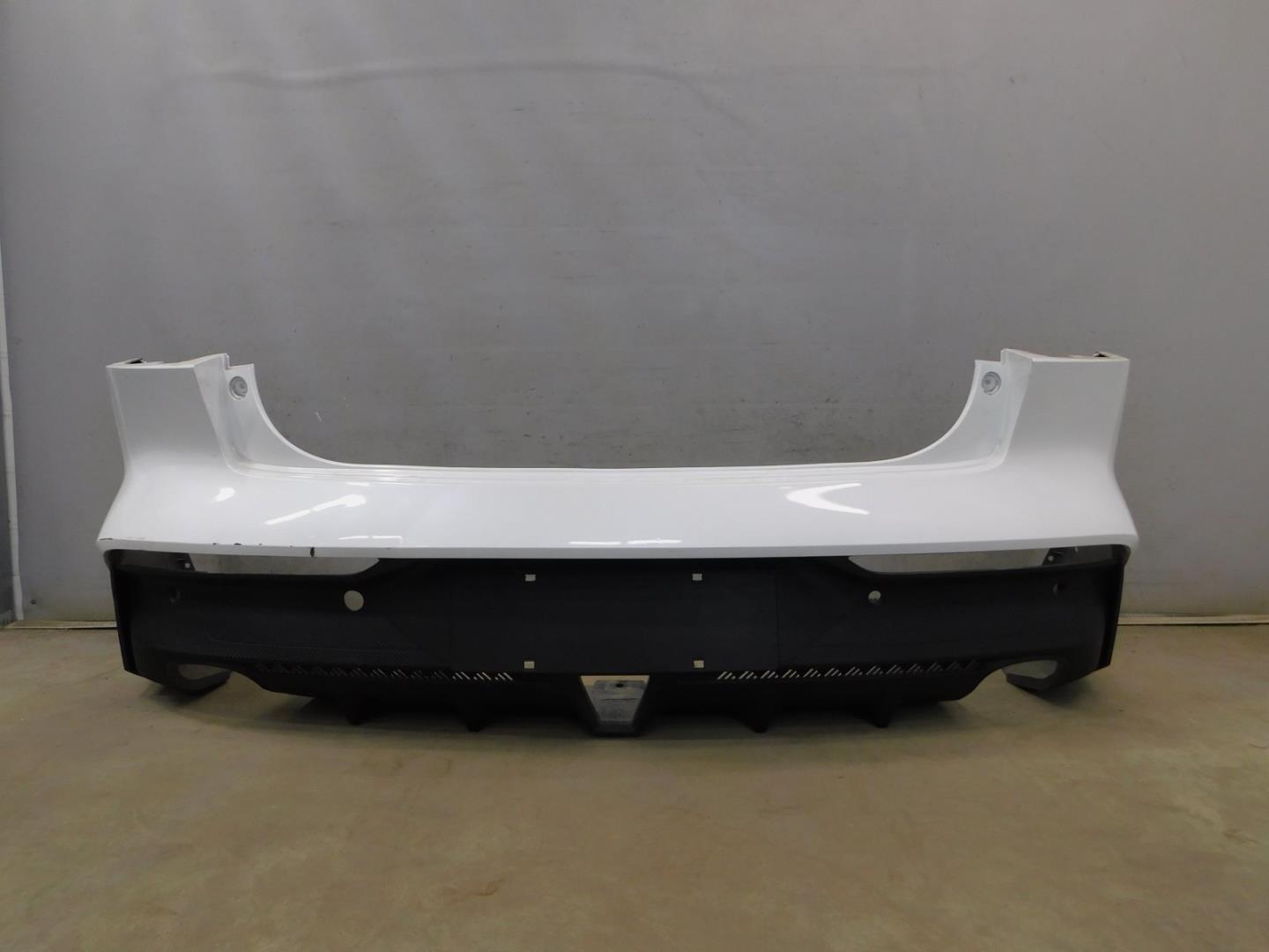 Бампер задний