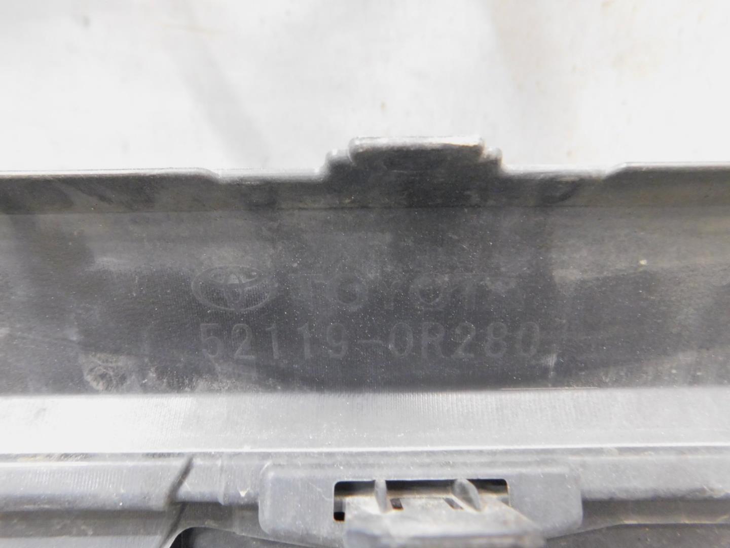 Бампер передний