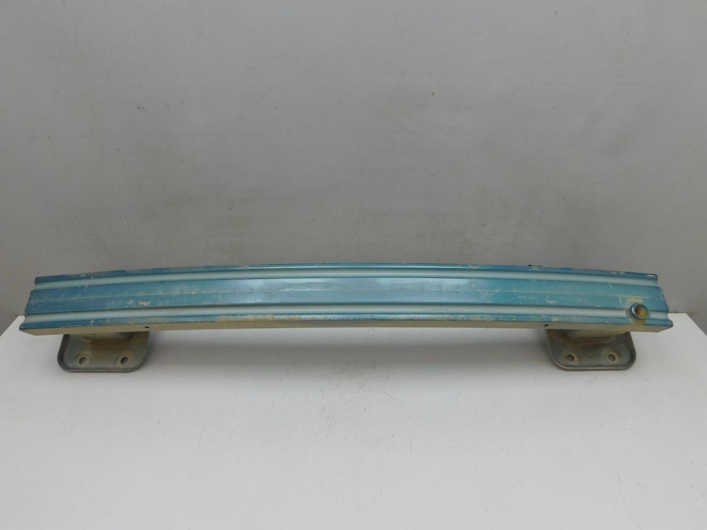 Усилитель заднего бампера