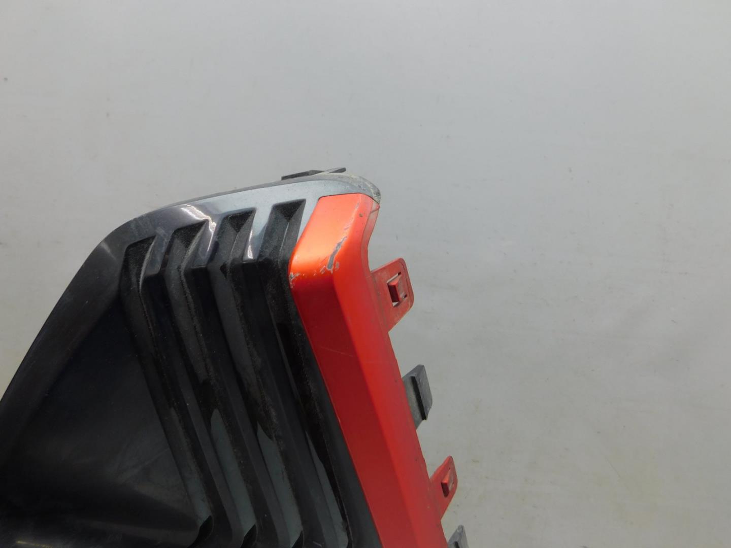 Накладка переднего бампера